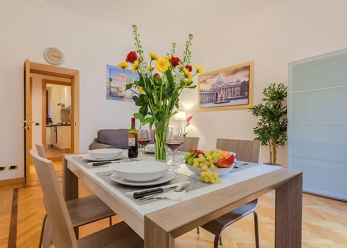 Holiday home Vatican Loris House *